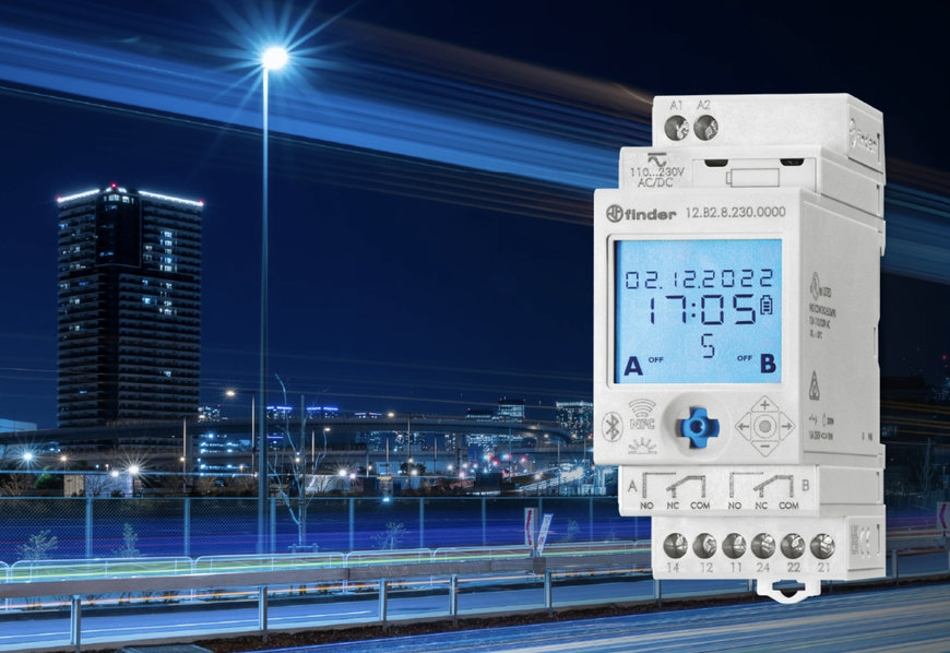 FINDER PRESENTA EL NUEVO INTERRUPTOR HORARIO ANUAL ASTRONÓMICO BLUETOOTH TIPO 12.B2 CON ANTENA GPS